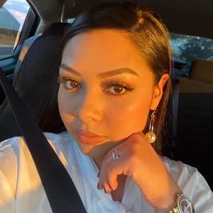 Meet your Posher, Brianna